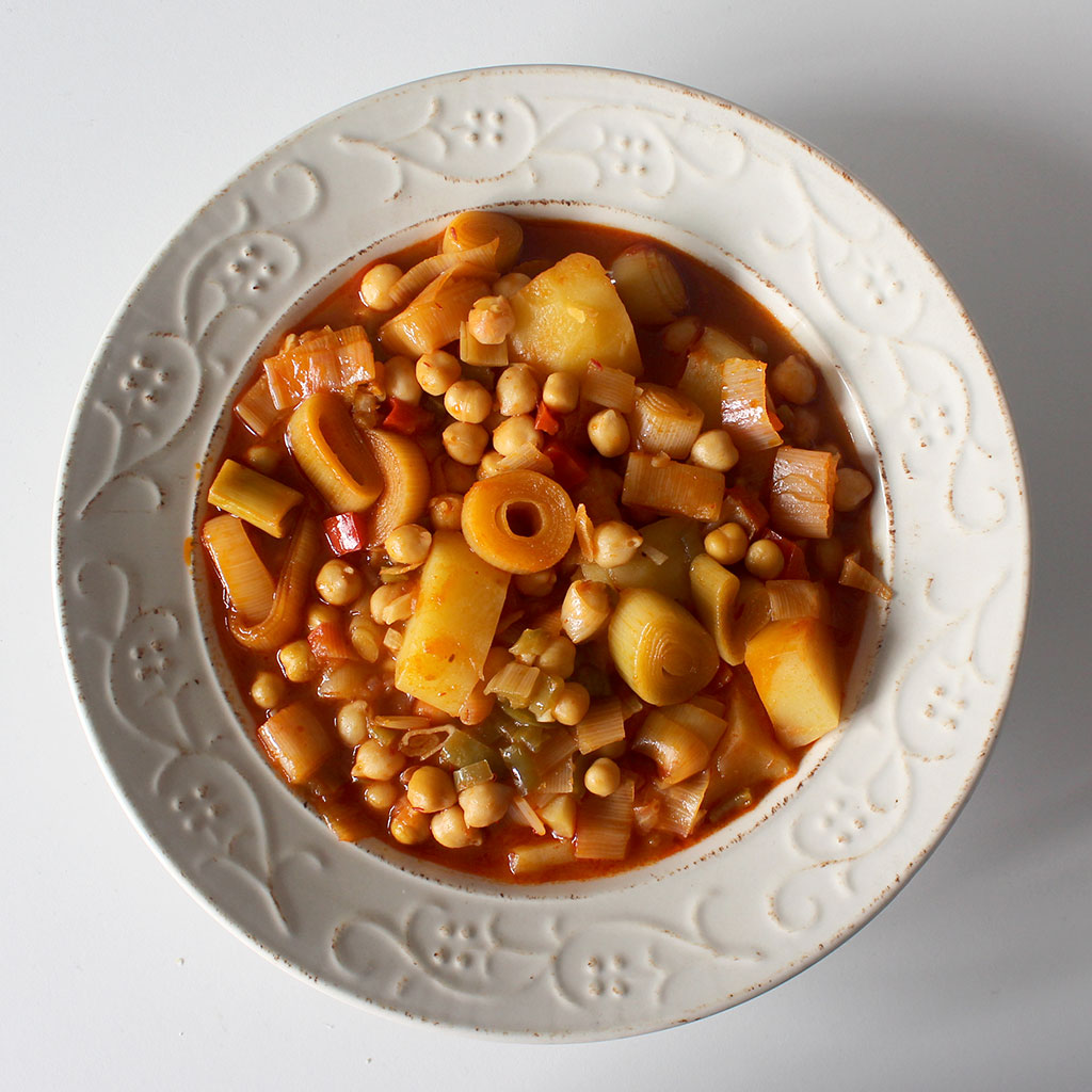 Chickpea and leek stew