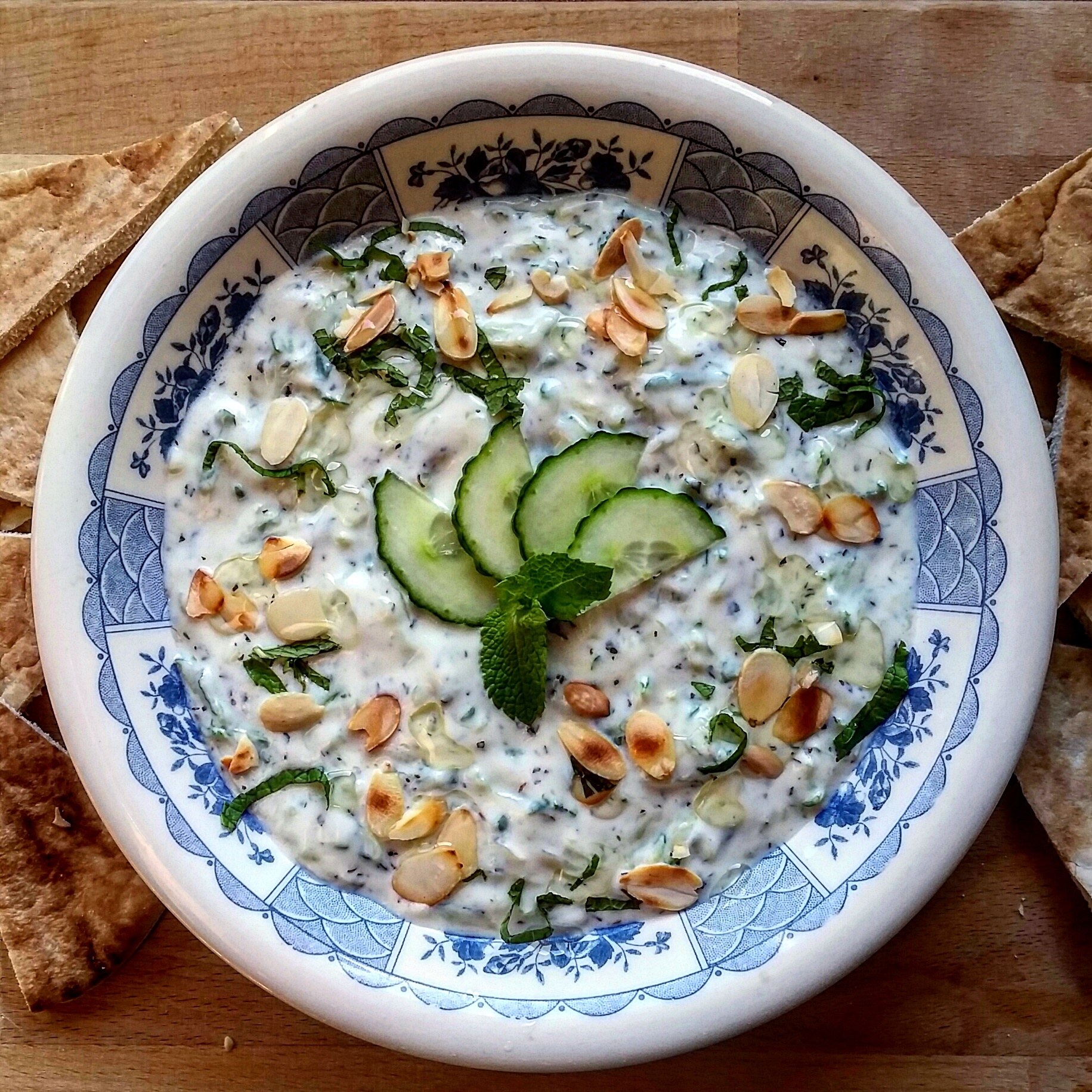 Tzatziki Dip. CacÄ±k