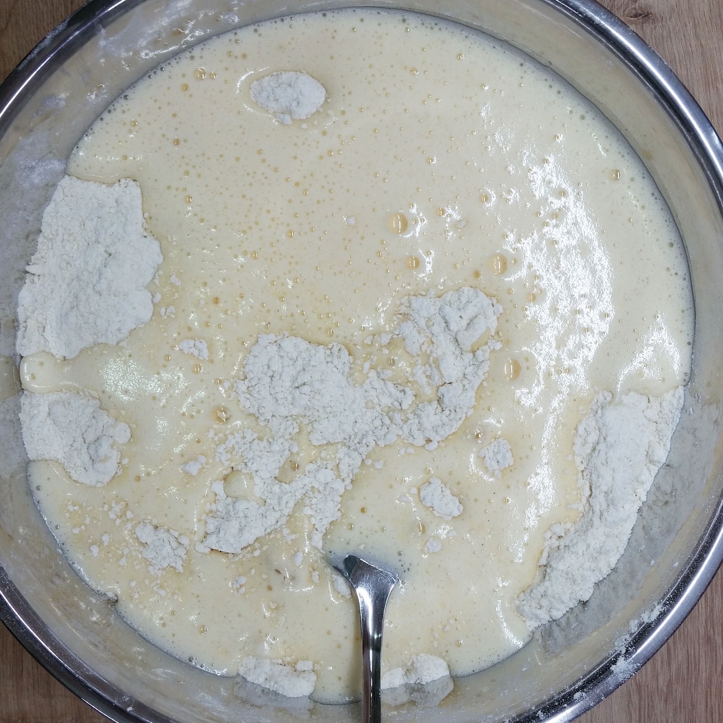 Pan dulce, mixing wet and dry ingredients