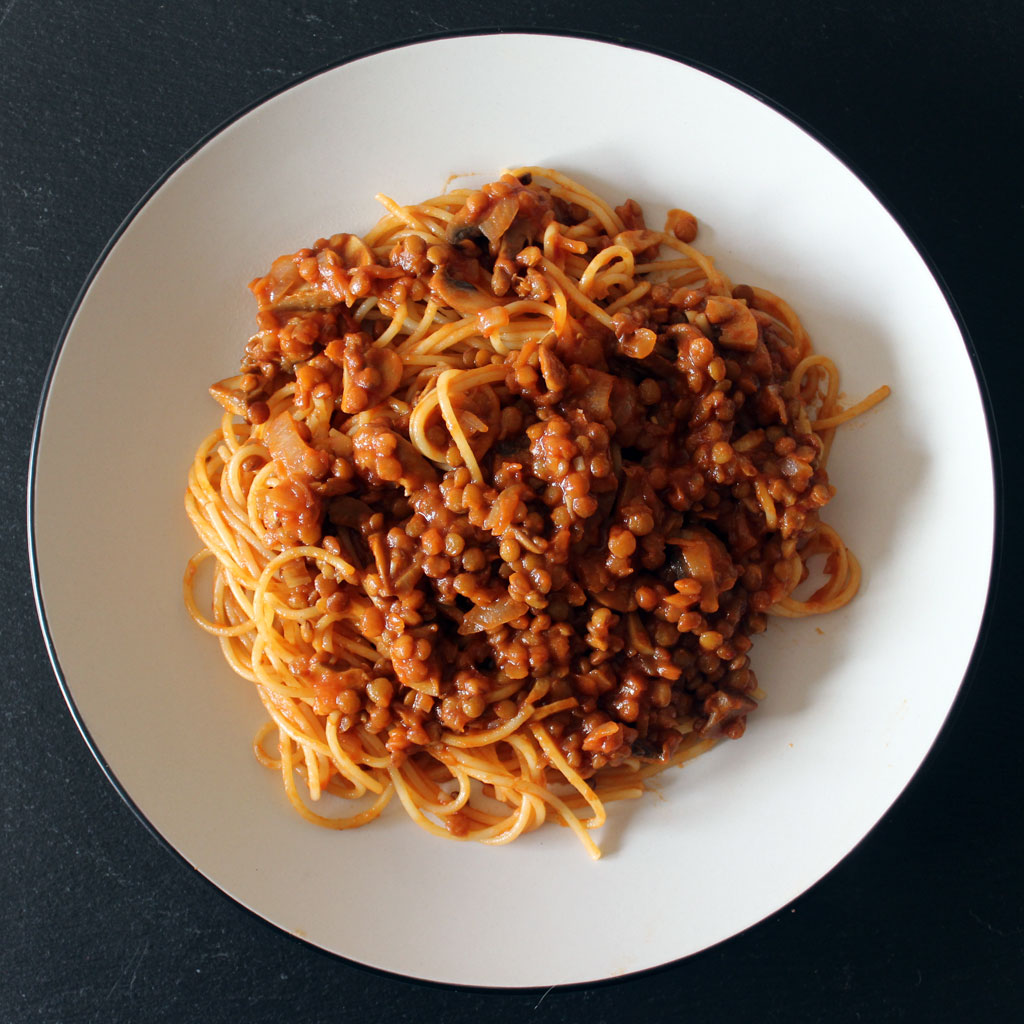 Lentil bolognese with mushrooms
