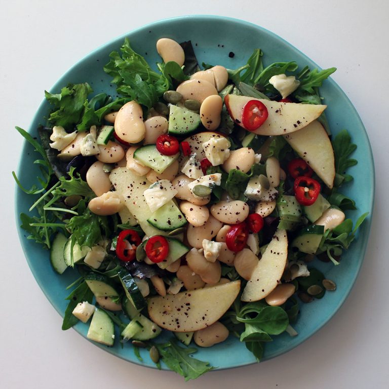 Apple, blue cheese and butter bean salad