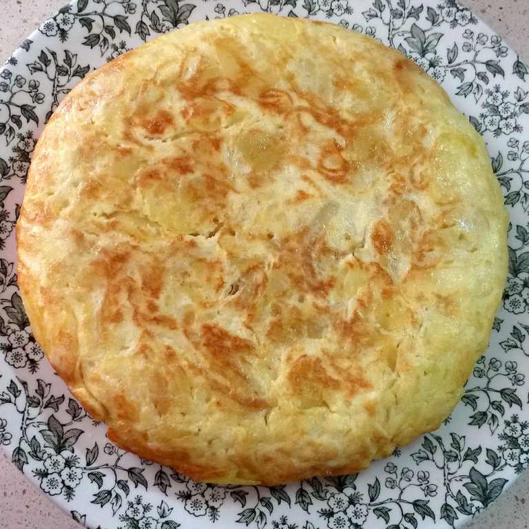 Spanish omelette, traditional recipe